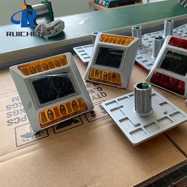 <h3>Solar Motorway Road Stud Synchronous Flashing For Airport </h3>
